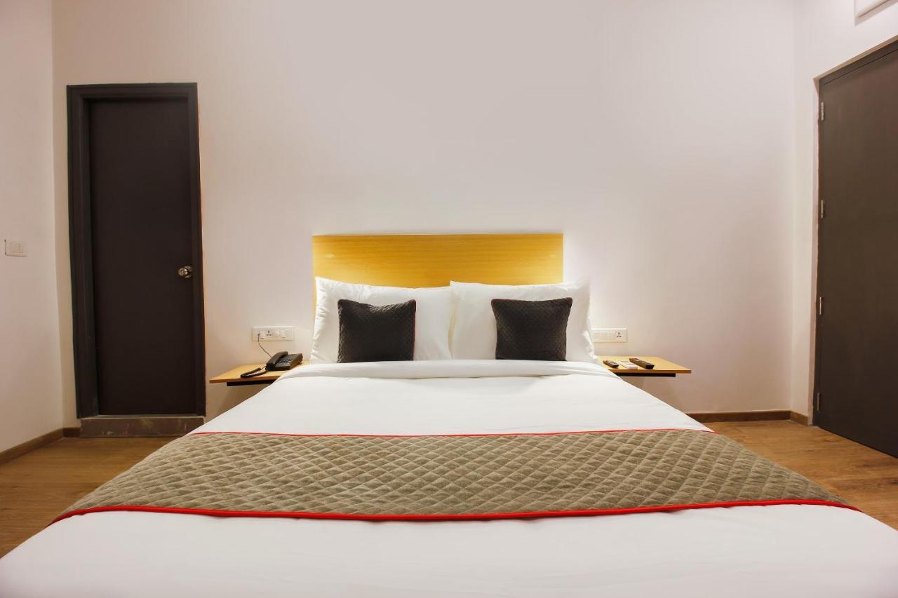 Townhouse White Ridge Shivam Road Ξενοδοχείο Lālāguda Εξωτερικό φωτογραφία